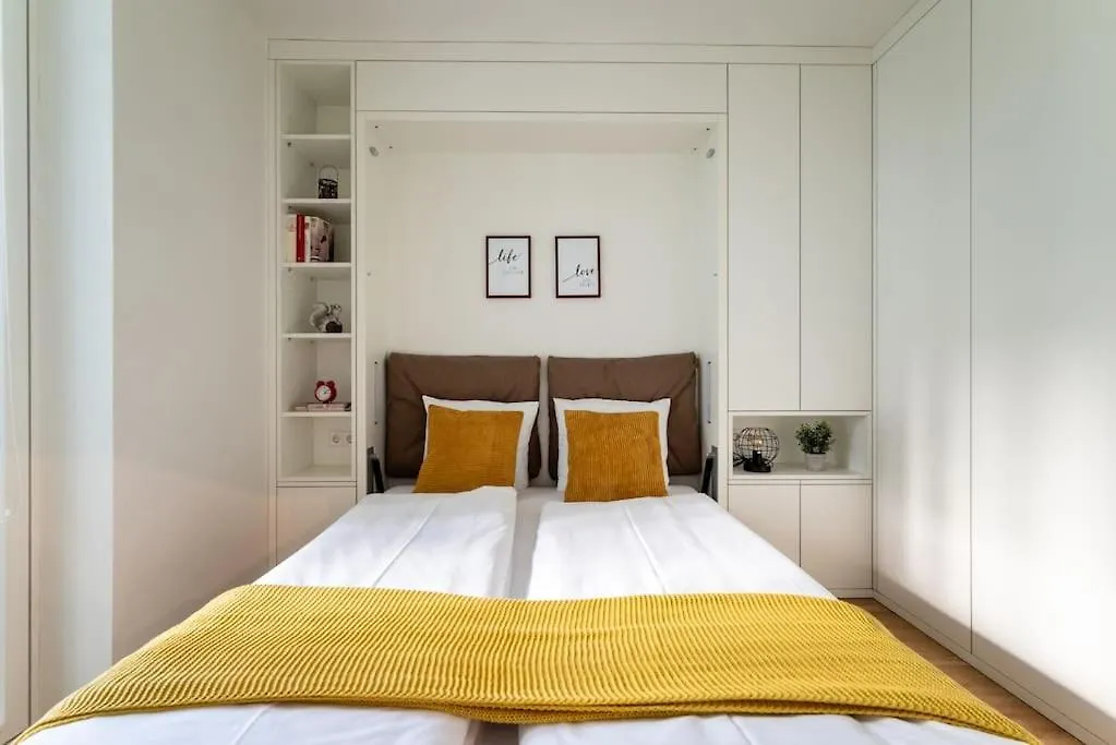 Hm • New Studio By Wu & Messe Apartment Vienna